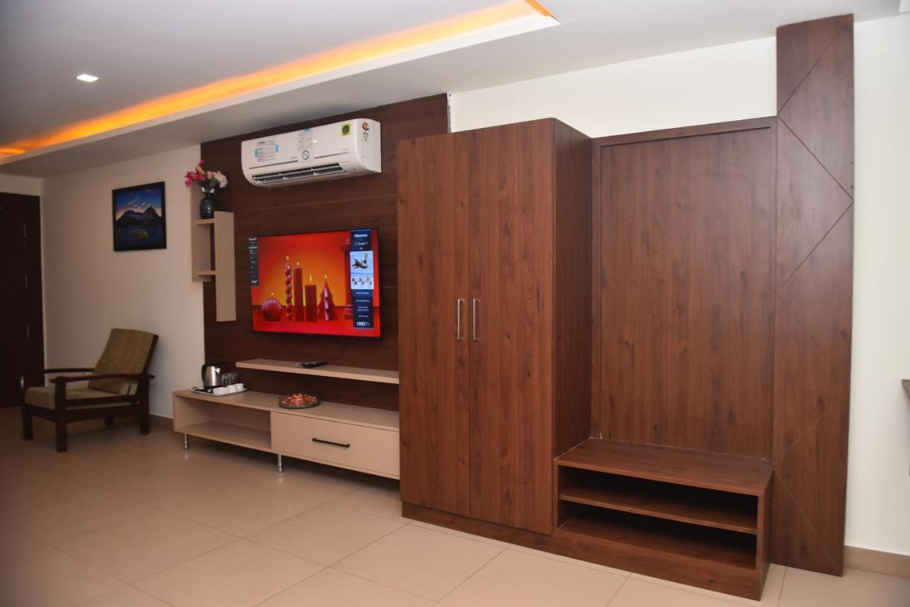 M R Residency Dharwad. Apartment Екстериор снимка