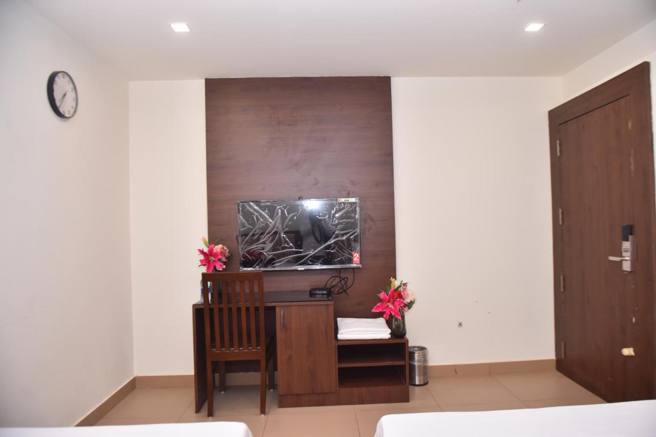 M R Residency Dharwad. Apartment Екстериор снимка
