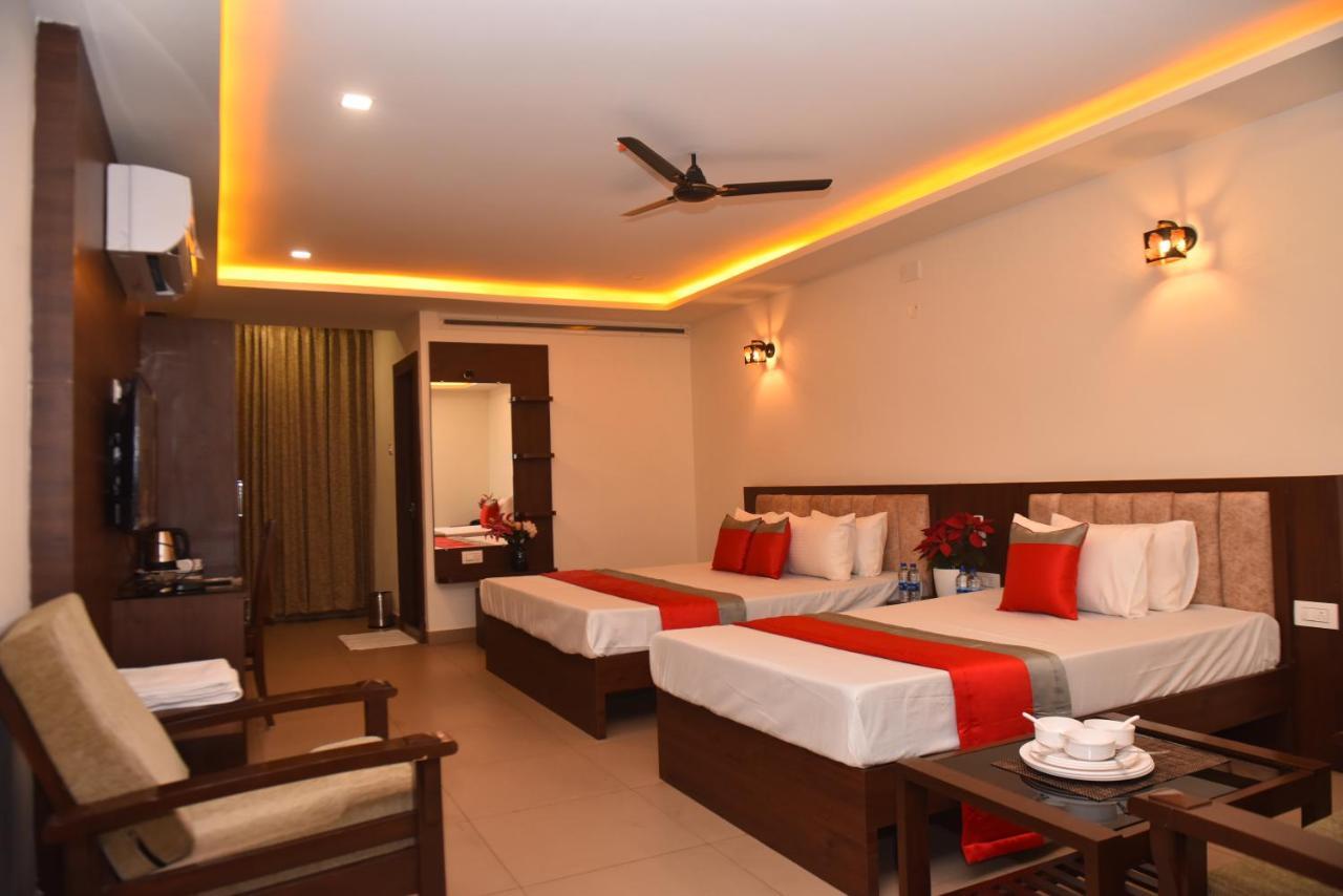 M R Residency Dharwad. Apartment Екстериор снимка